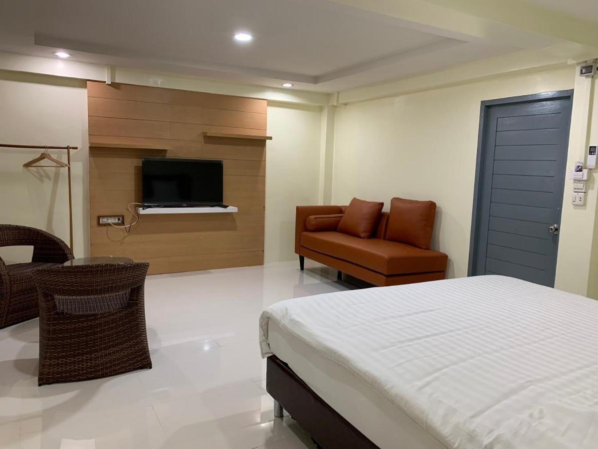 Petchsiri Room เพชรสิริรูม Ban Sai Mai Екстер'єр фото