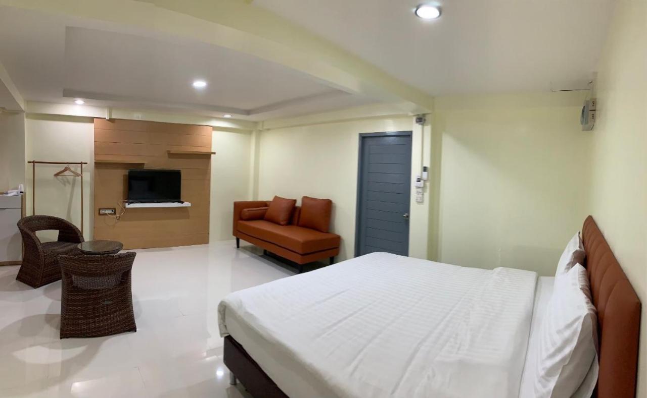Petchsiri Room เพชรสิริรูม Ban Sai Mai Екстер'єр фото