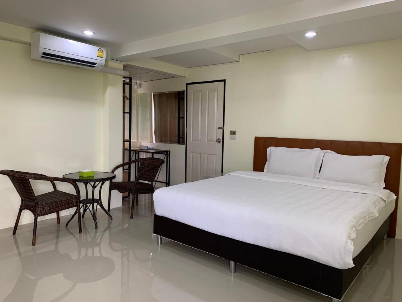 Petchsiri Room เพชรสิริรูม Ban Sai Mai Екстер'єр фото