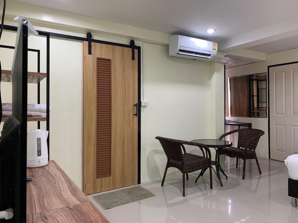 Petchsiri Room เพชรสิริรูม Ban Sai Mai Екстер'єр фото