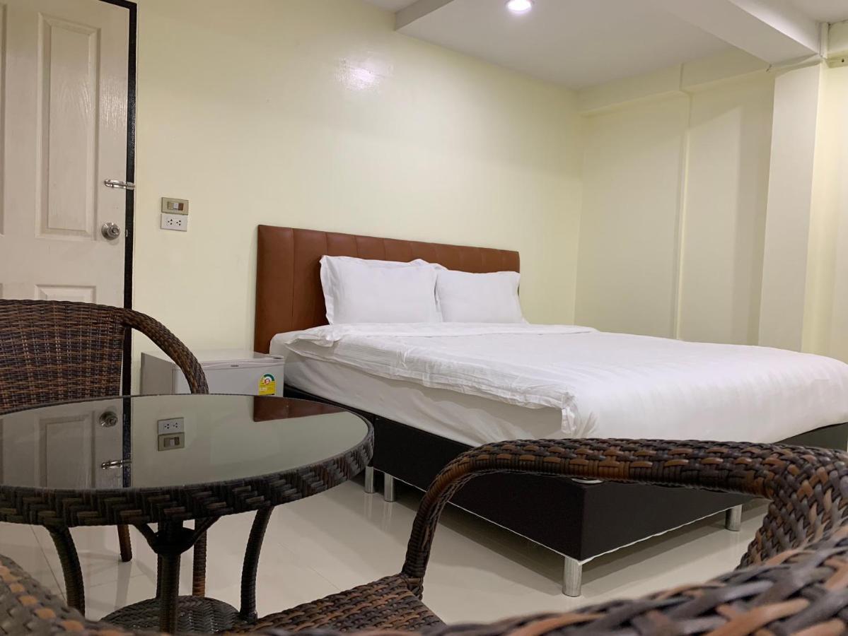 Petchsiri Room เพชรสิริรูม Ban Sai Mai Екстер'єр фото